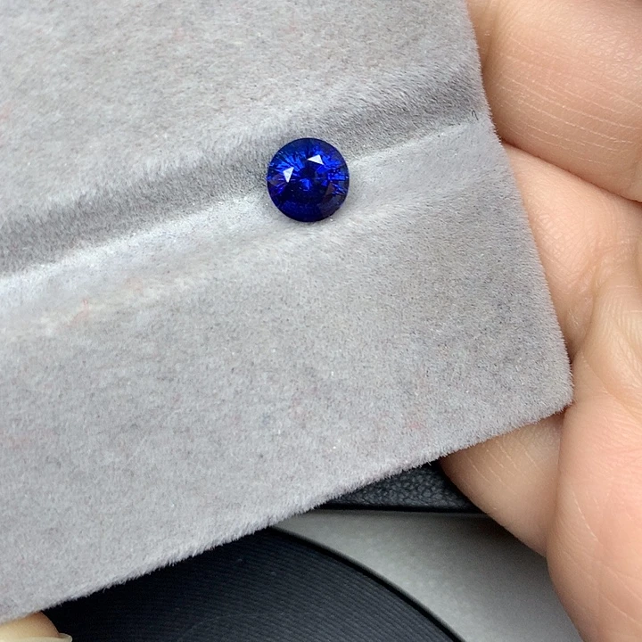 蓝宝石裸石1.58ct皇家蓝蓝宝石