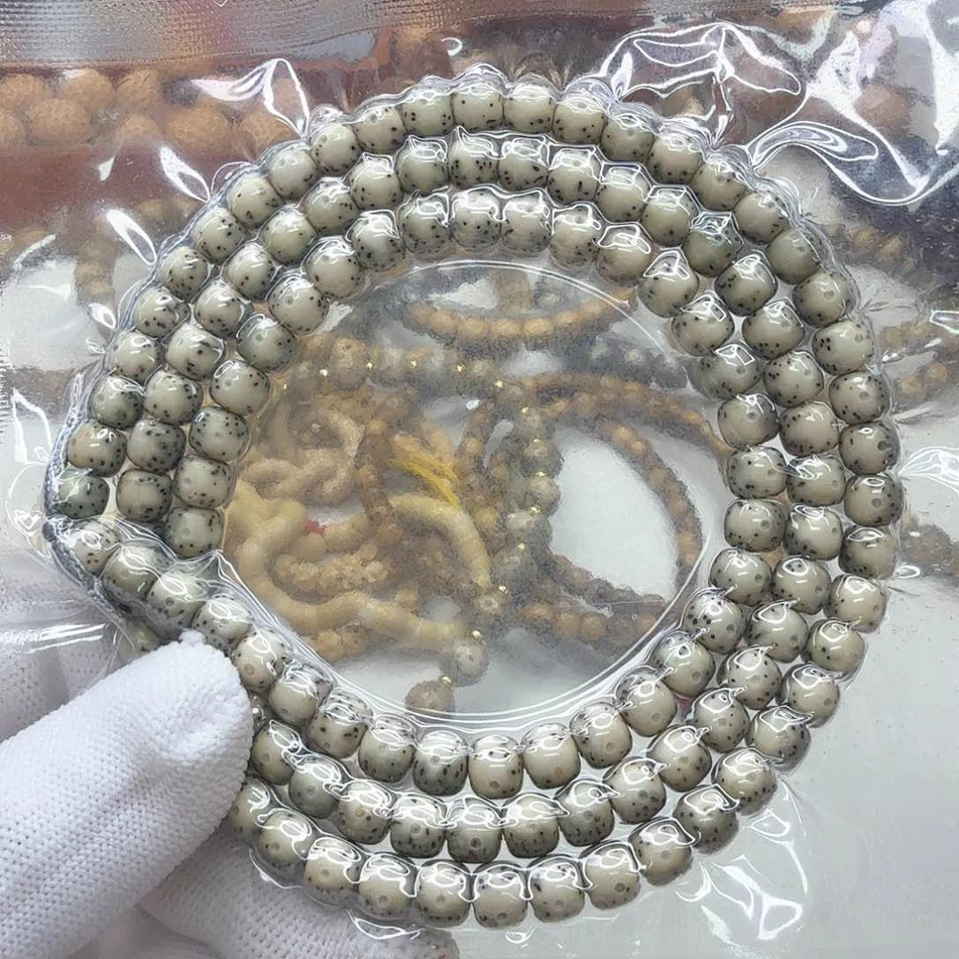 星月菩提手串21梵天糯冰绿包白卡姿兰大眼睛7左右108