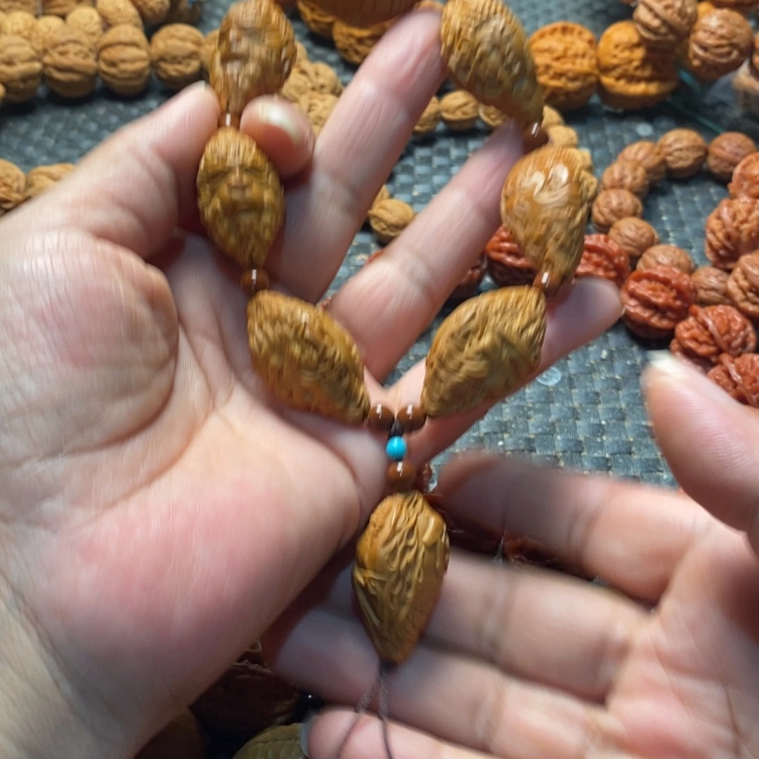 手串文玩核桃斗战胜佛