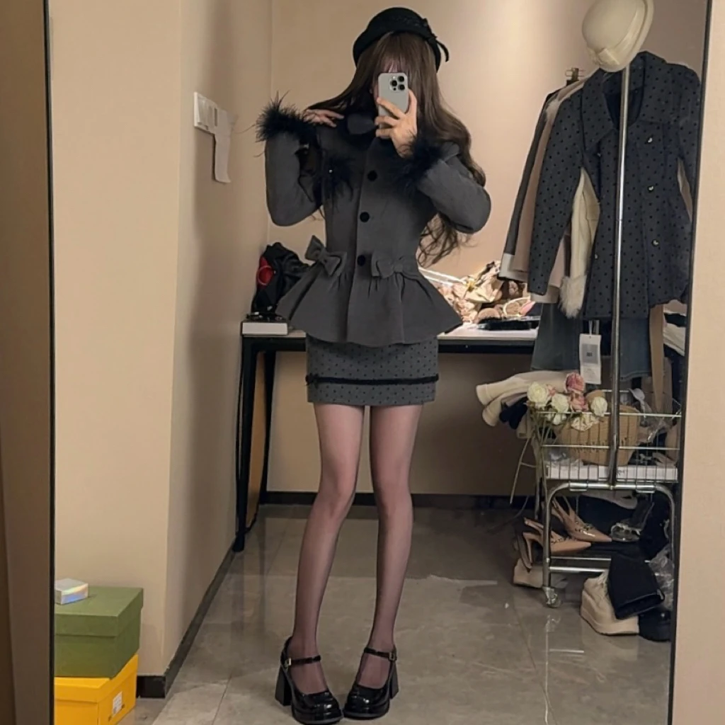 富家千金小香风毛呢收腰短外套小个子蝴蝶结日系波点半裙套装冬季