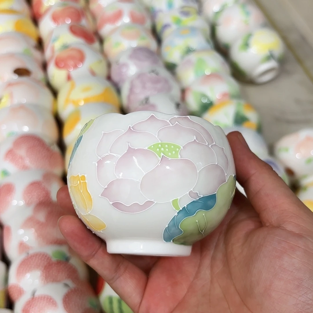 玫***瑰手绘创意高温釉下彩陶瓷