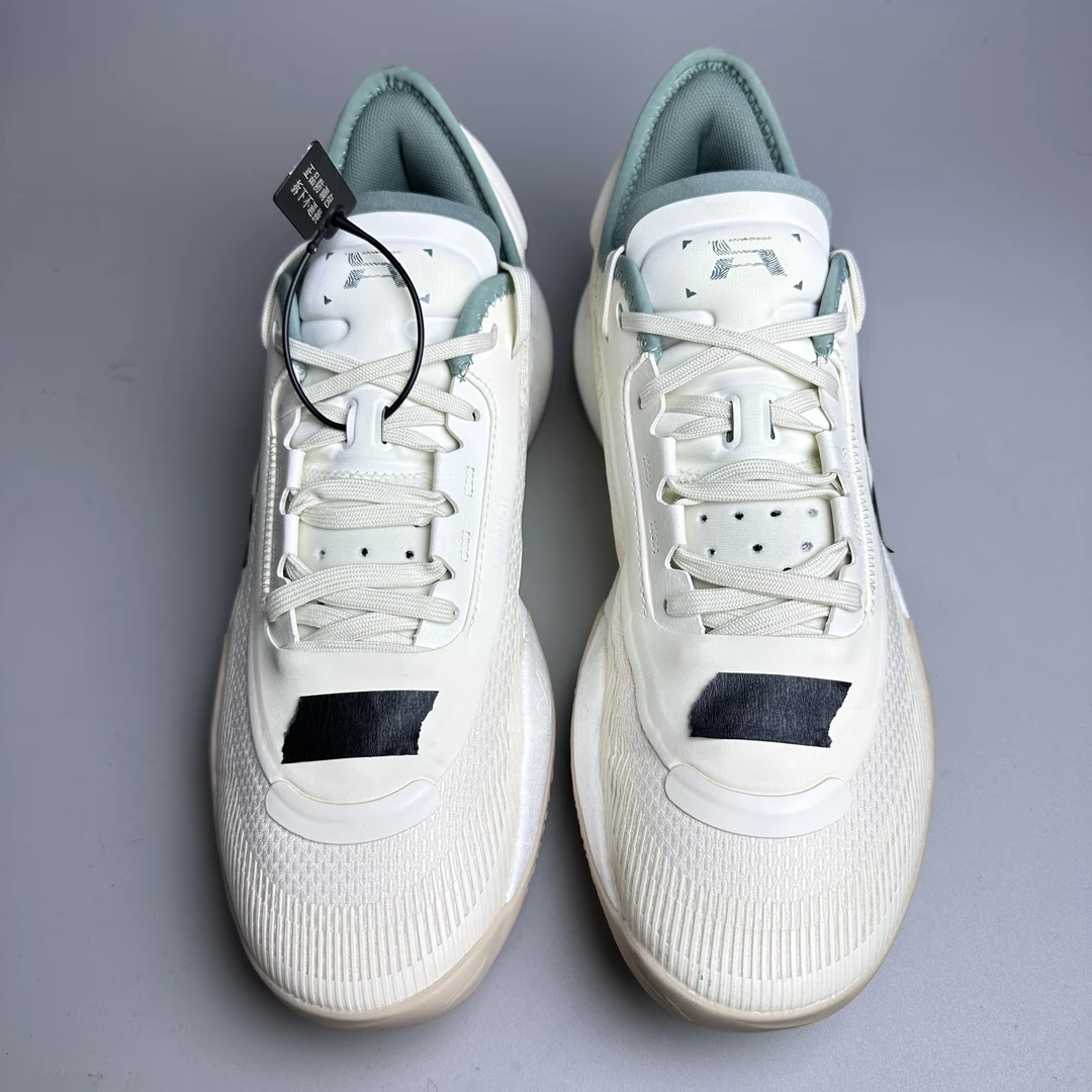 43码 驭帅18v2 有原盒 编号403