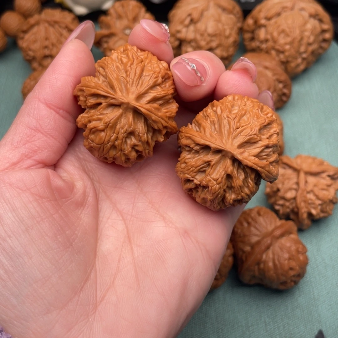 文玩核桃把件全品苹果园36