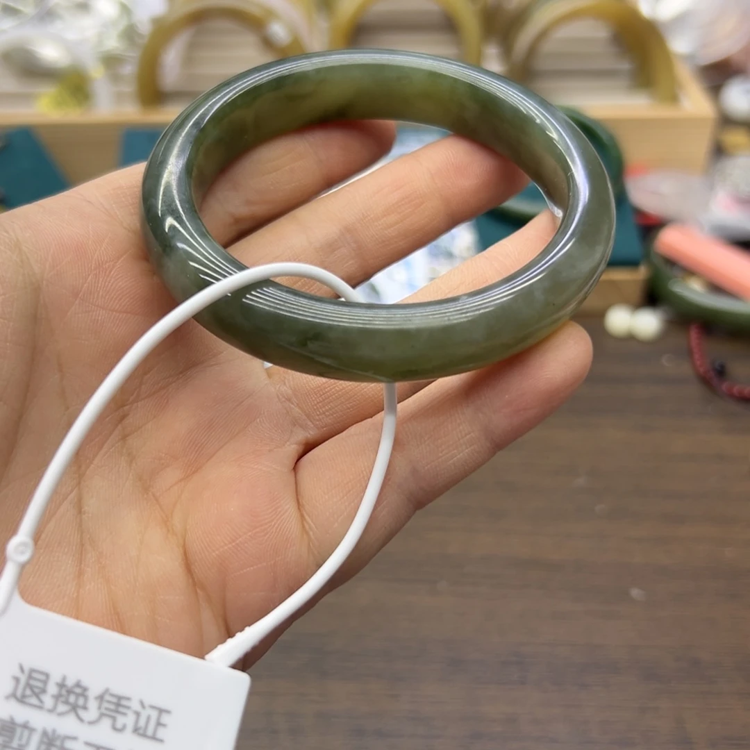 和田玉未镶嵌手镯59.1圈围916