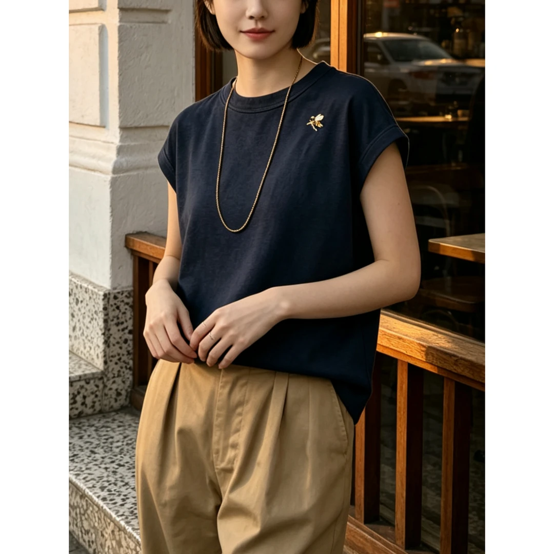 BBJ Studios|“小蜜蜂” 夏季时尚休闲刺绣圆领无袖T恤YH26018
