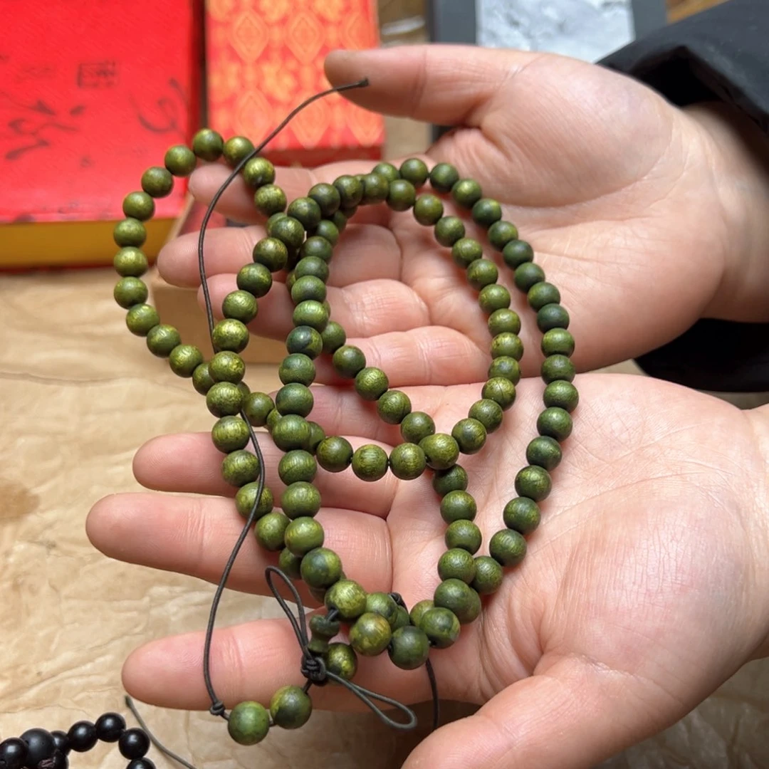 大叶紫檀（黑酸枝木类）