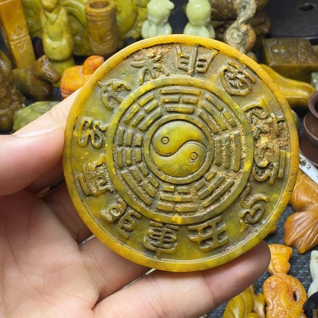 白玉菩提吊坠。。。