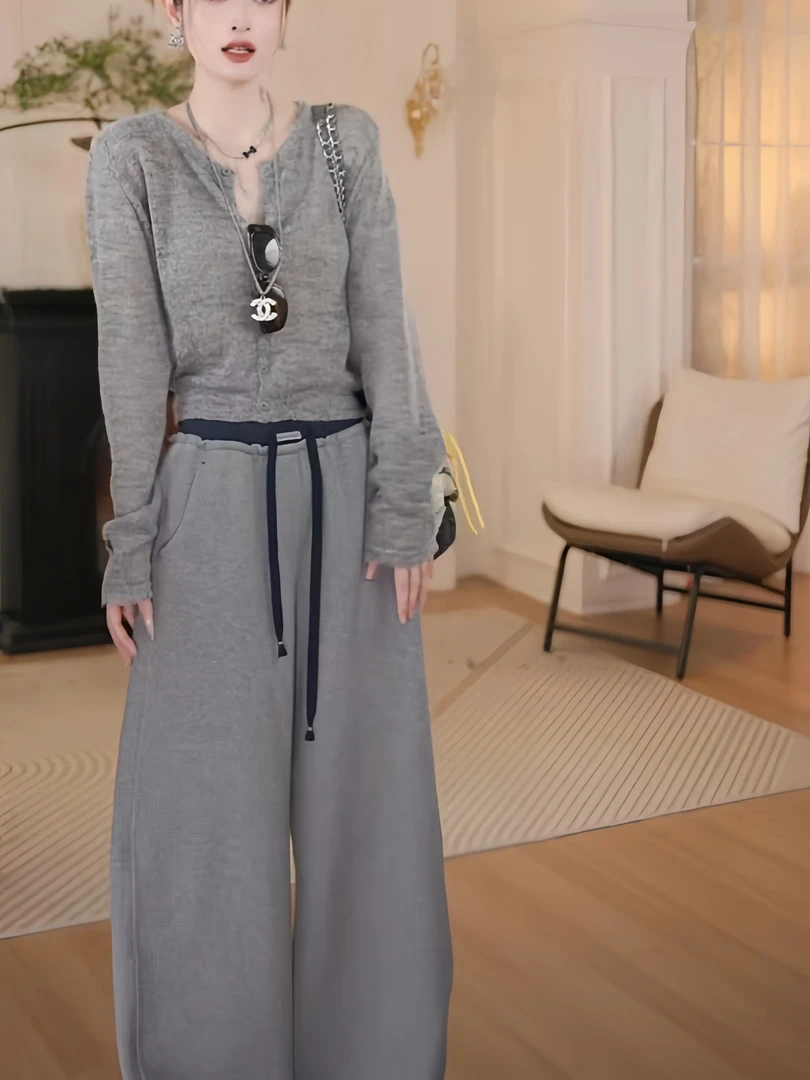 灰色针织衫长袖常规款短款法式毛针织衫针织秋季显瘦套装气质运动
