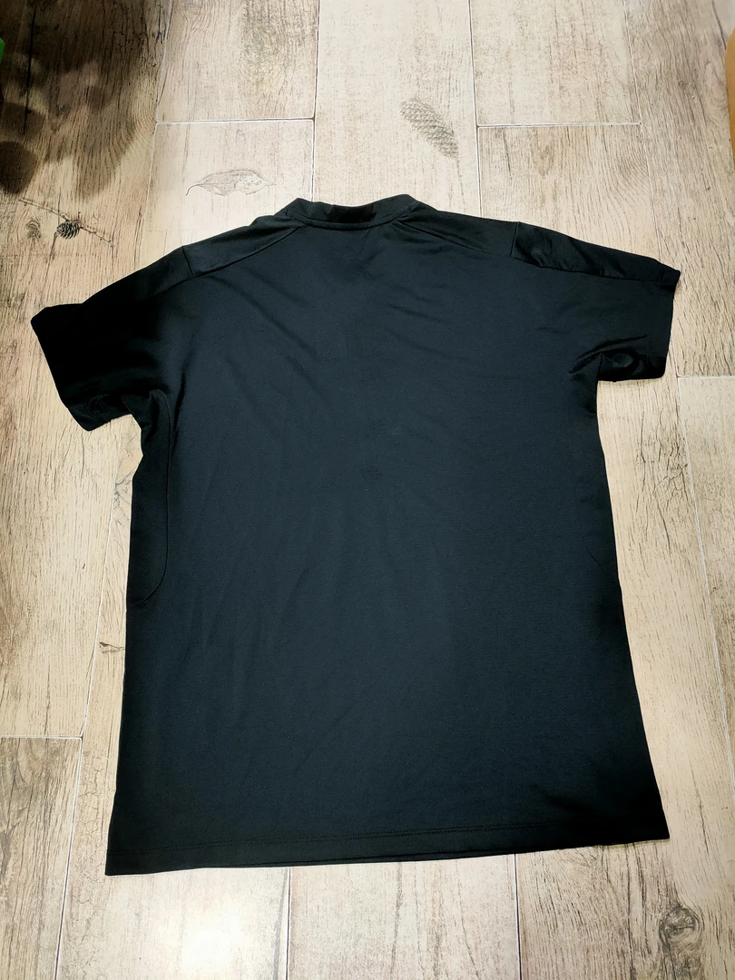 男士夏季速干亨利领半袖