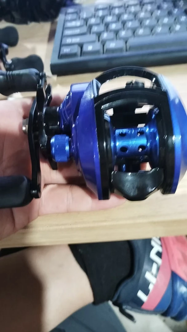 外贸泛用远投蓝色水滴轮超远投渔轮桥筏路亚水滴轮