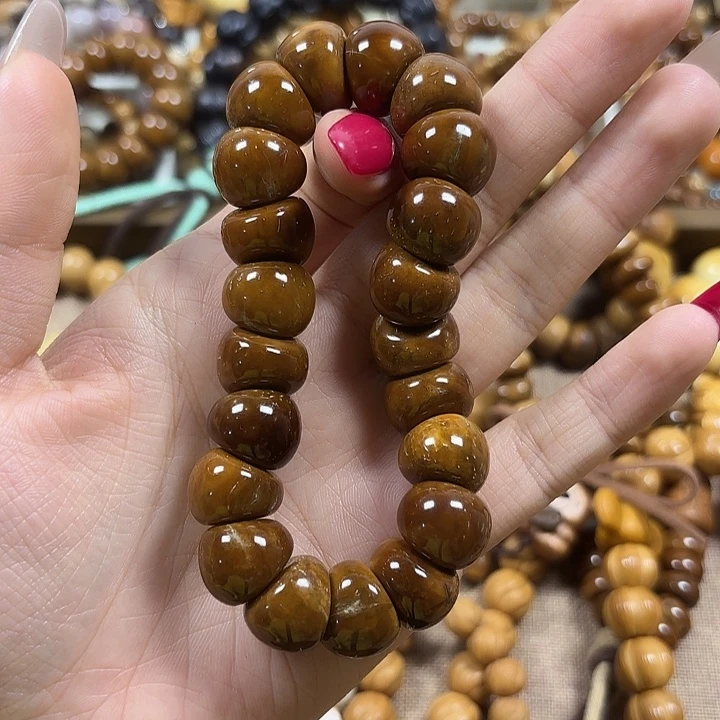 梁***梁猴头核桃吊坠库克大肠