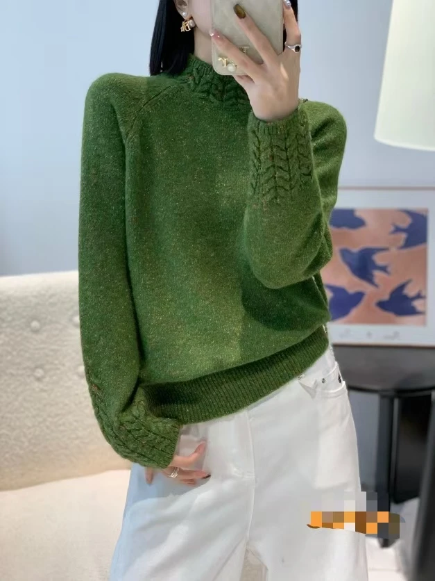2025冬季厚款新款时尚麻花编织花纱微宽松毛衣