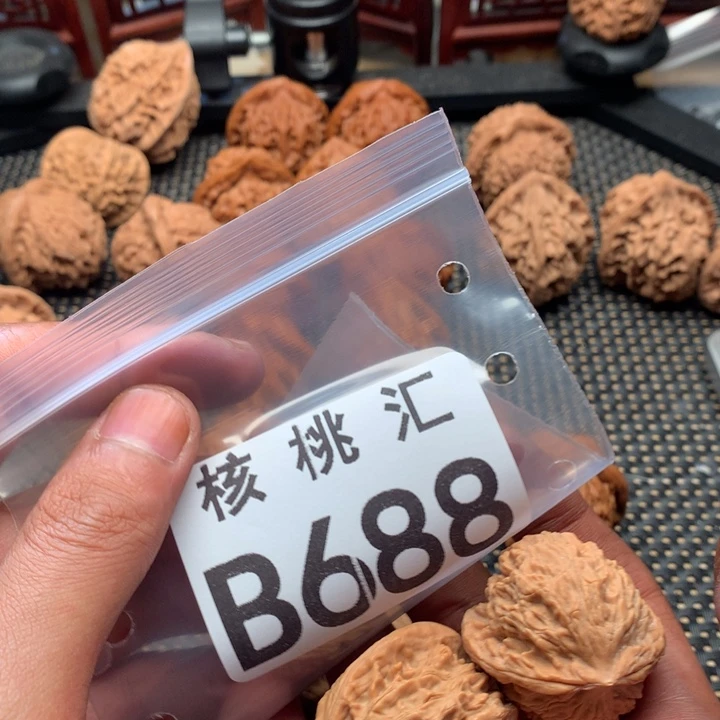 吊坠文玩核桃寿桃