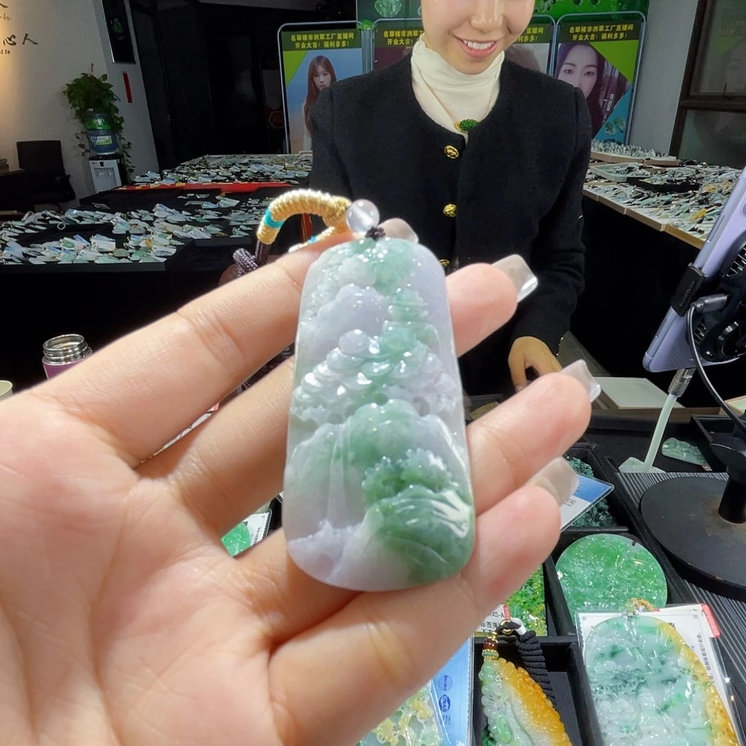 颈饰未镶嵌翡翠一