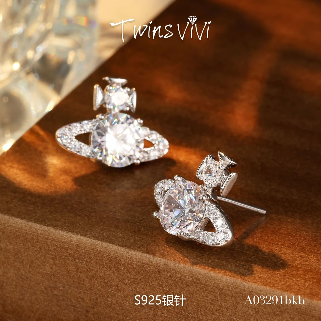 TWINS VIVI 铜合金合成锆石耳饰 镀k金 土星满镶耳钉/A03291