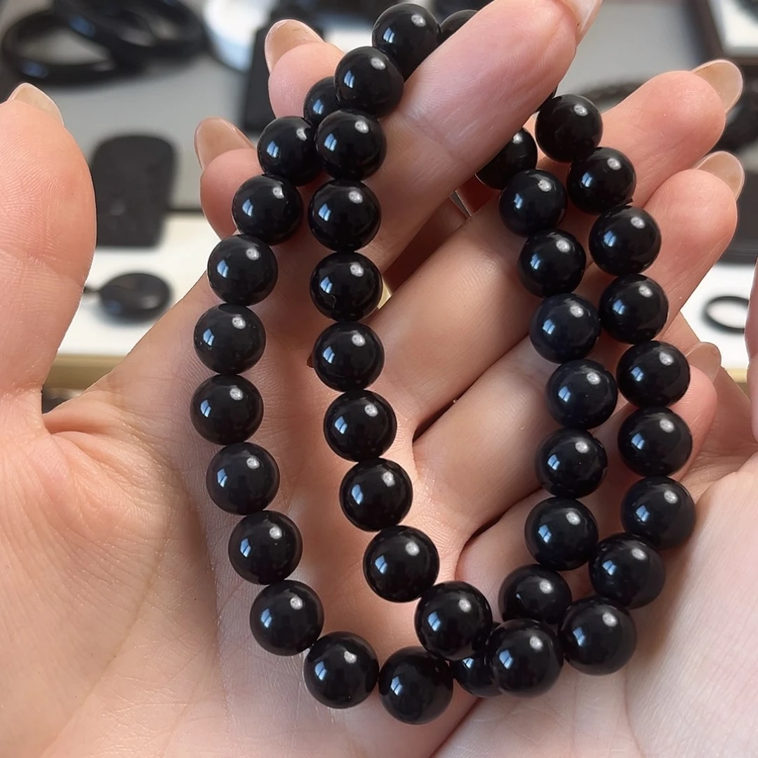 和田玉（墨玉）未镶嵌颈饰张*河卡10链子