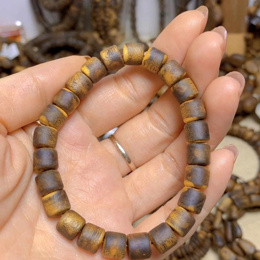 手串沉香莺歌绿卡8-6克多样性发货一条