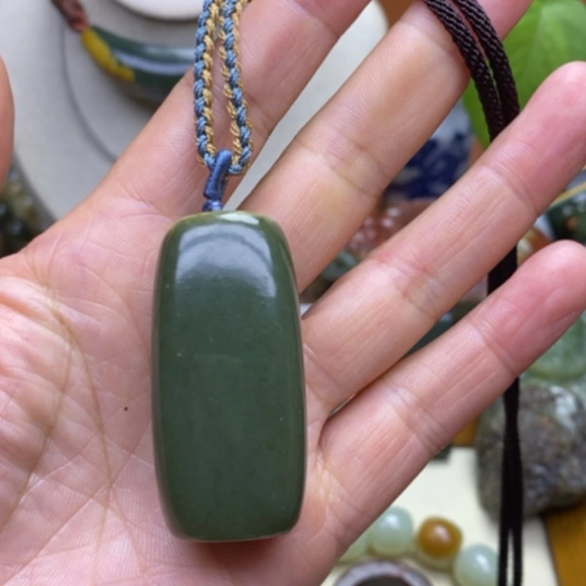 【闪购商品】未镶嵌岫岩河磨玉（透闪石质玉）挂件