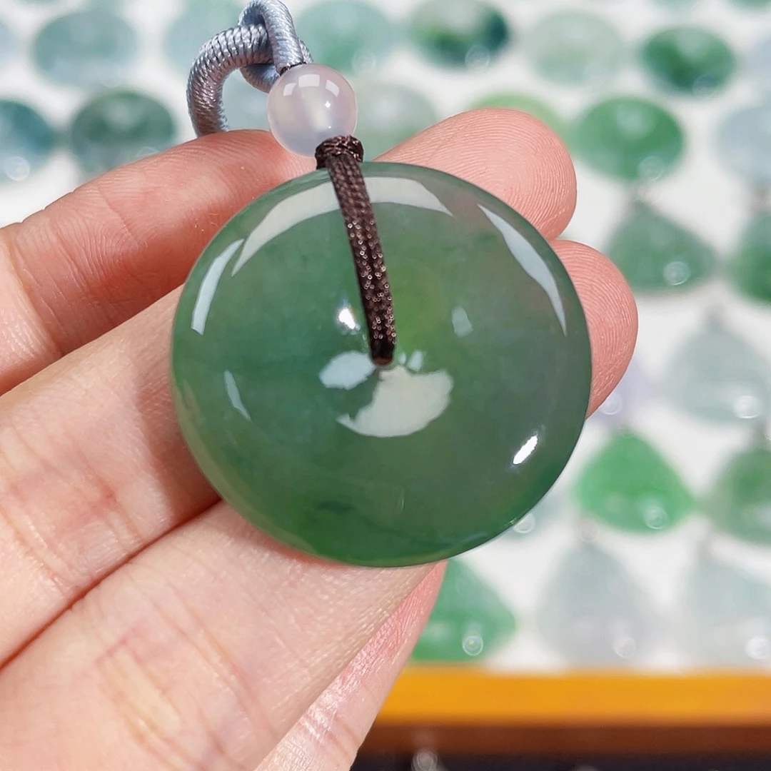 颈饰未镶嵌翡翠吊坠