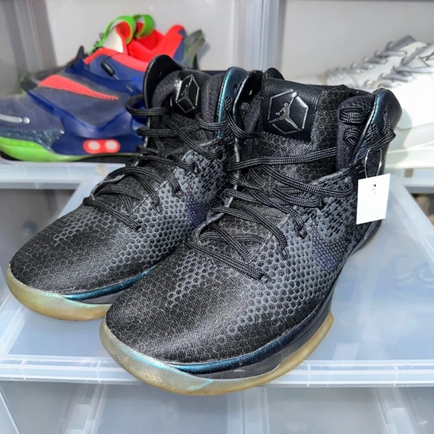 90新 maje aj31变色龙/9新/43码/公1959