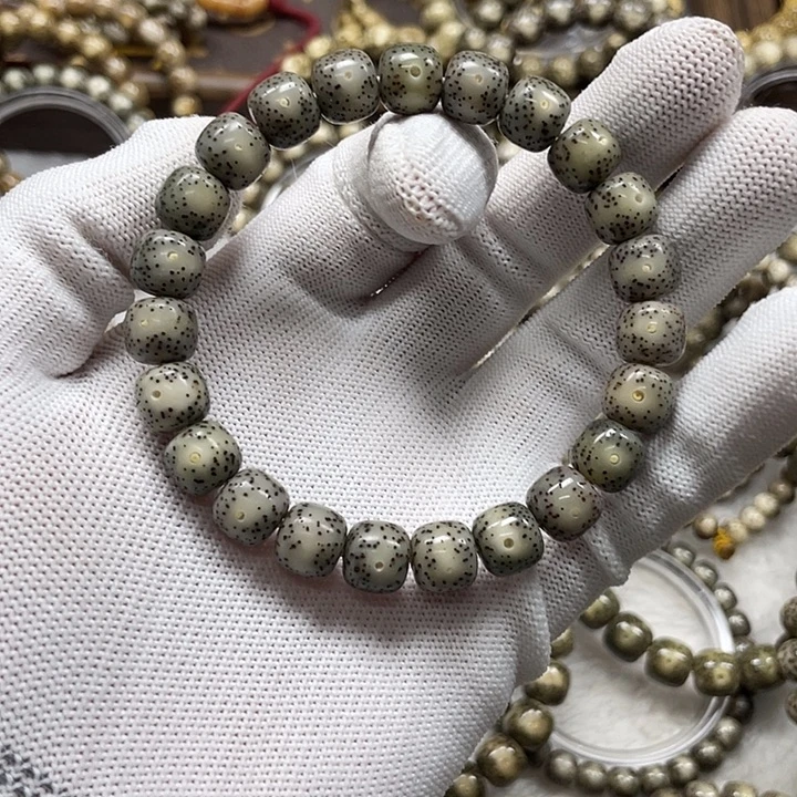 吊坠星月菩提卡10冰糖小细星