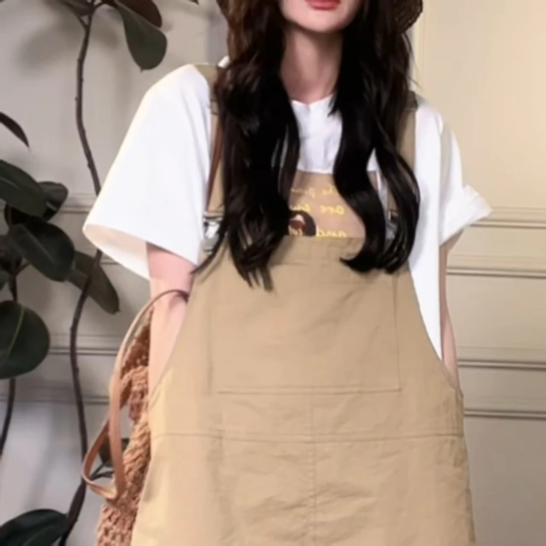 印花白T恤哟哟哟