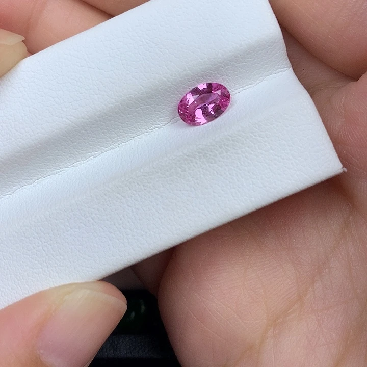 蓝宝石裸石5x7.5帕帕拉恰