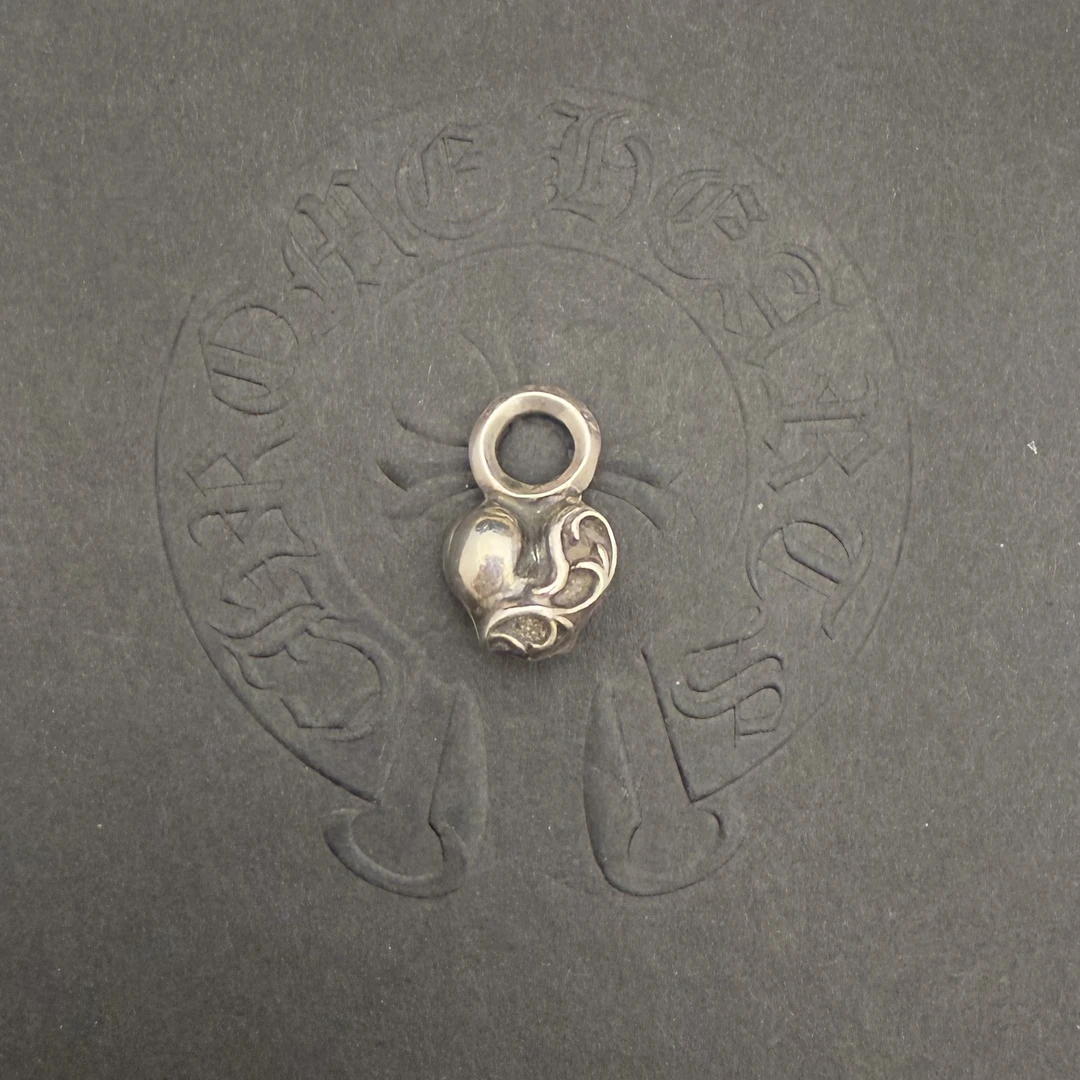 吊坠925银 ChromeHearts藤蔓桃心吊坠