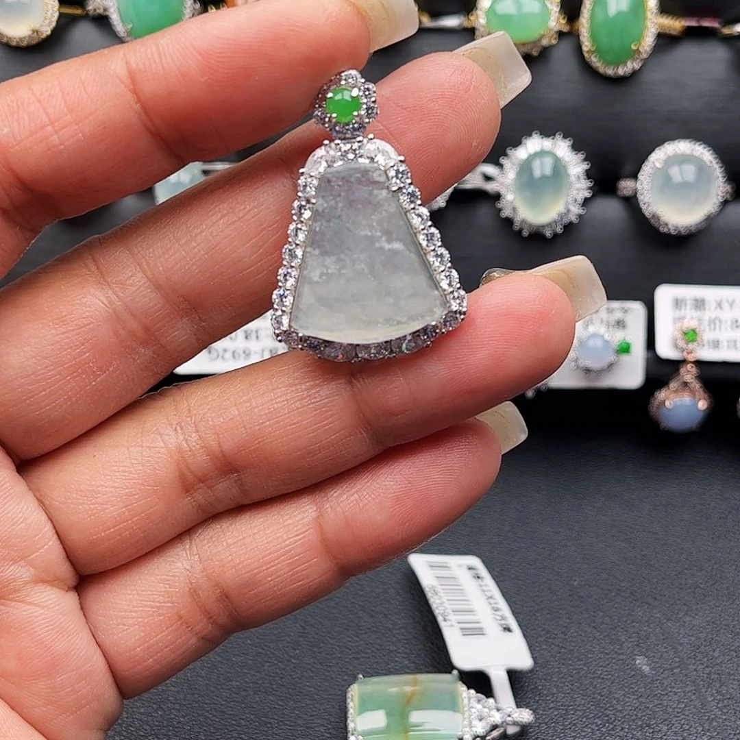 翡翠戒指银S925镶嵌缅甸天然A货翡翠女吊坠