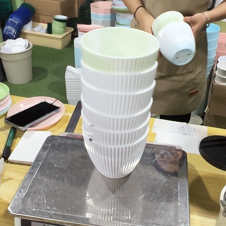瑕疵竖条纹口13高11白色带托6只