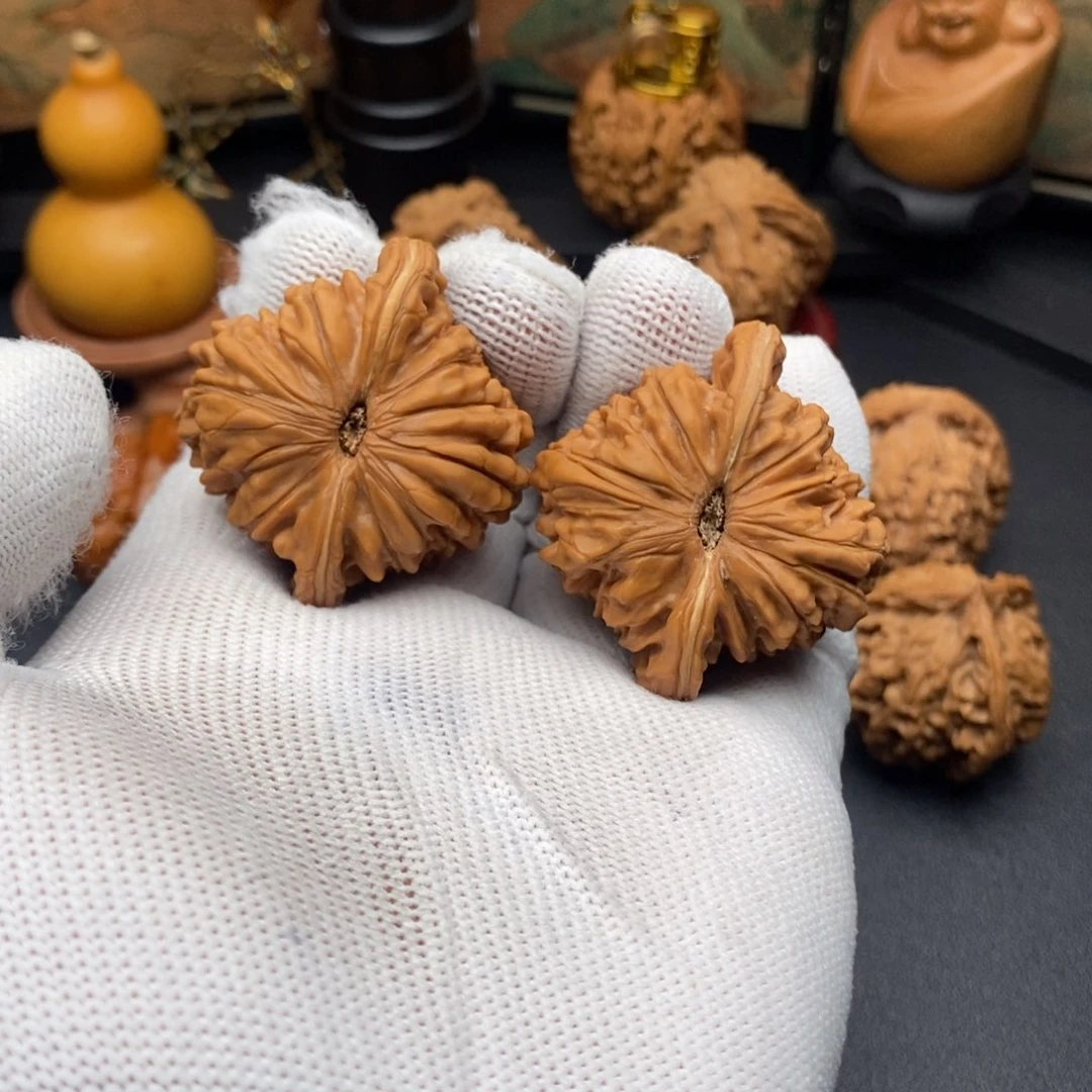 文玩核桃吊坠汗高楼45尺全品