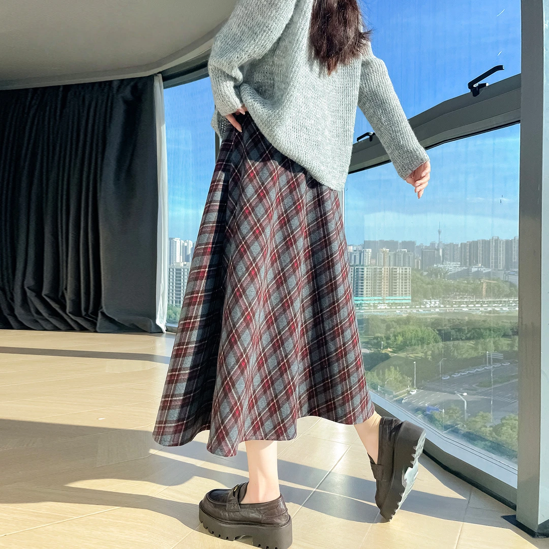 红咖色格子半身裙女秋季2025新款复古巨好看的a字中长款毛呢裙子
