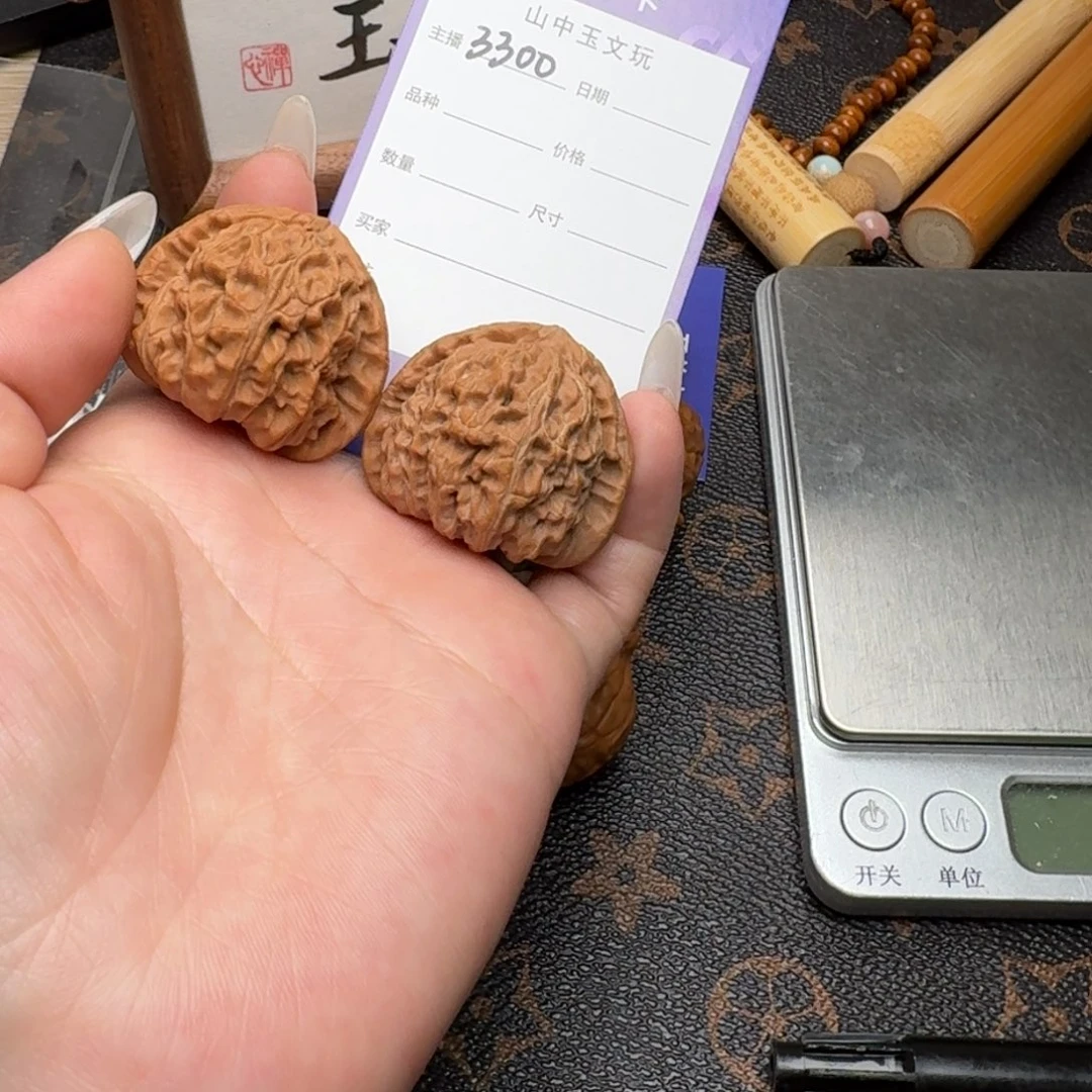 把件文玩核桃36三角白3300