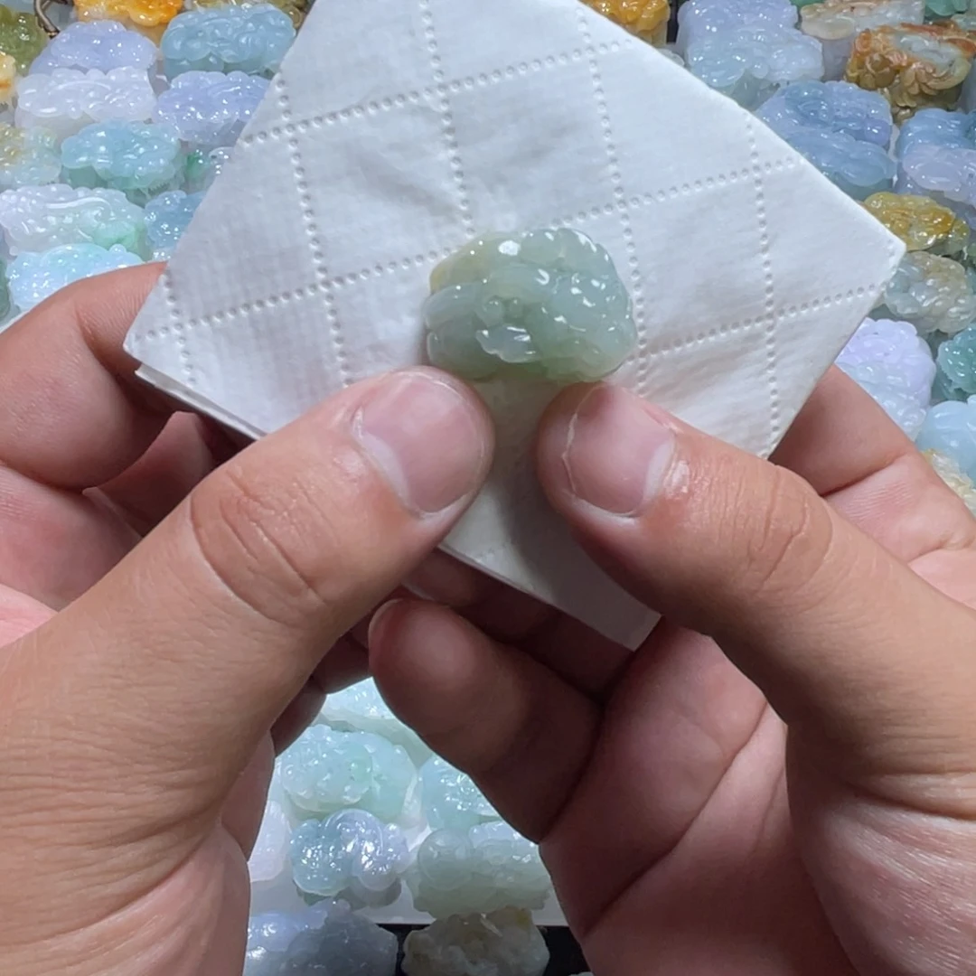 翡翠未镶嵌颈饰天然