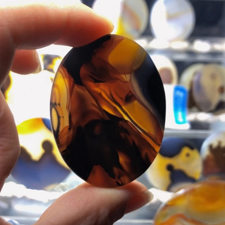 合金玛瑙/玉髓珠宝奇石67