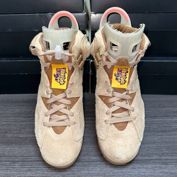 AJ6TS卡其棕 44码配盒 成色极新