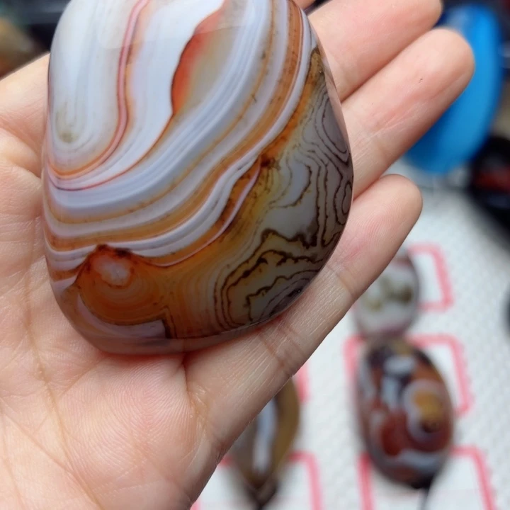 赵***烟玛瑙/玉髓未镶嵌珠宝半成品