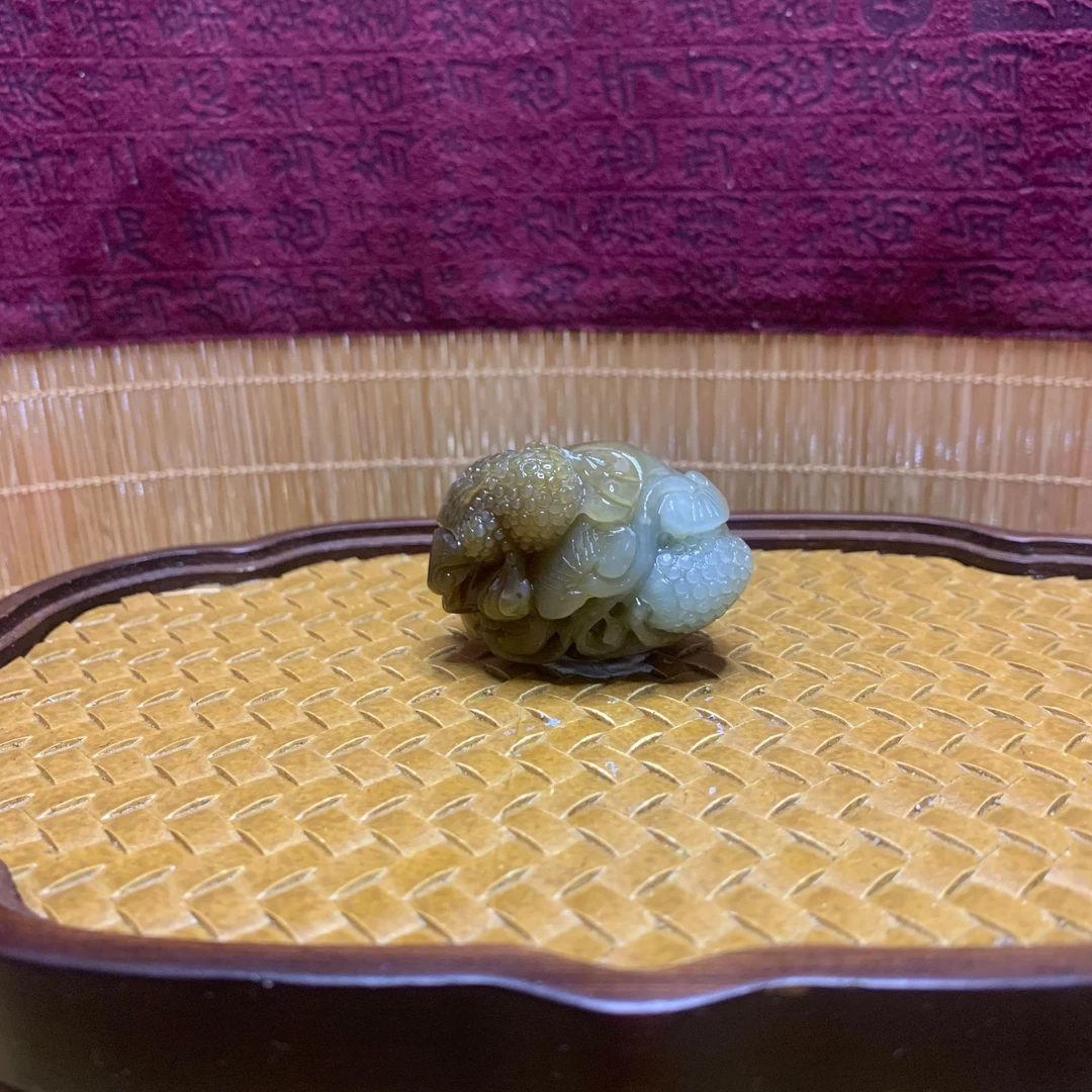 X和田玉糖白三足金蟾吊坠0890