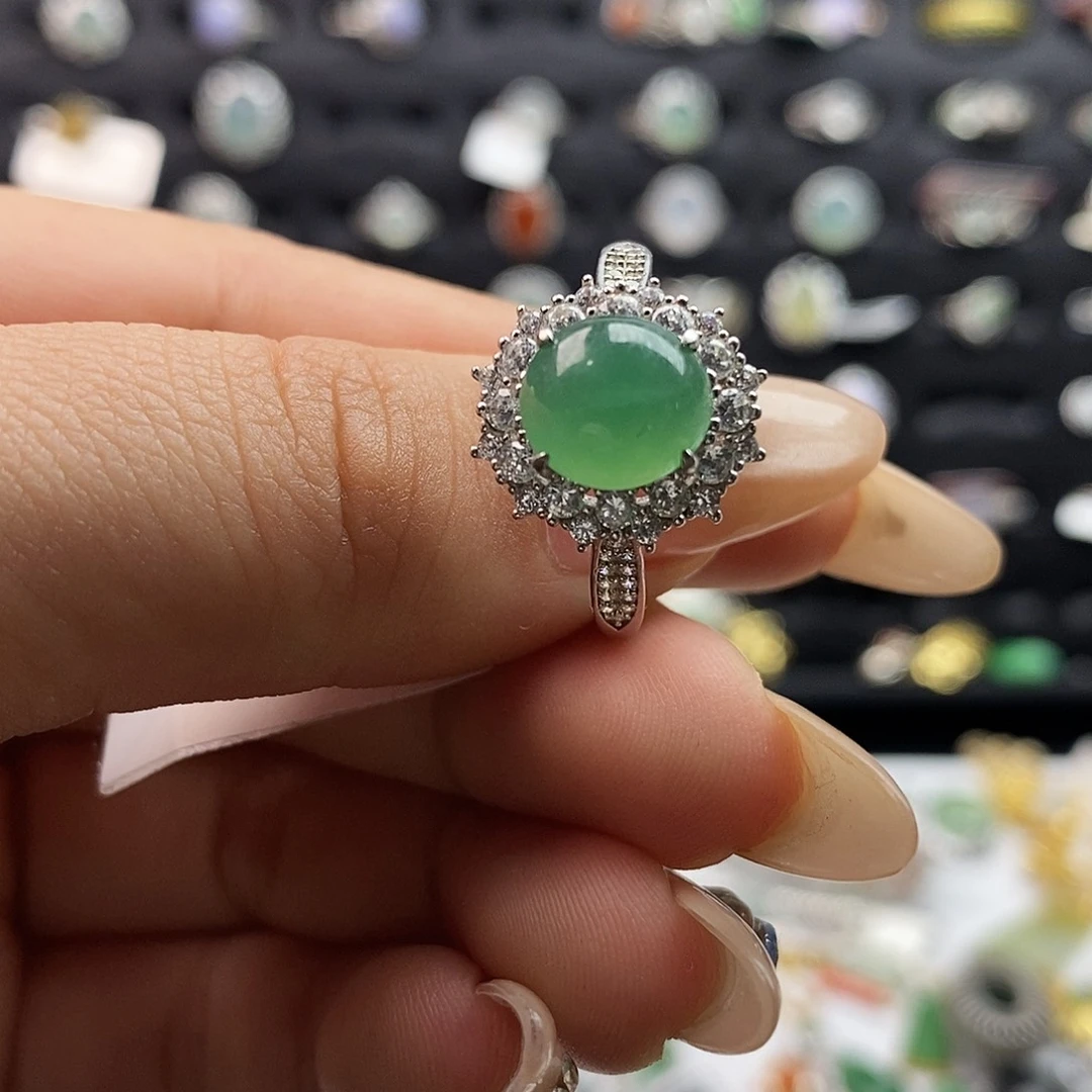 翡翠未镶嵌戒指翡翠