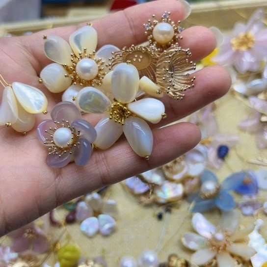 淡水珍珠胸饰银S925镶嵌