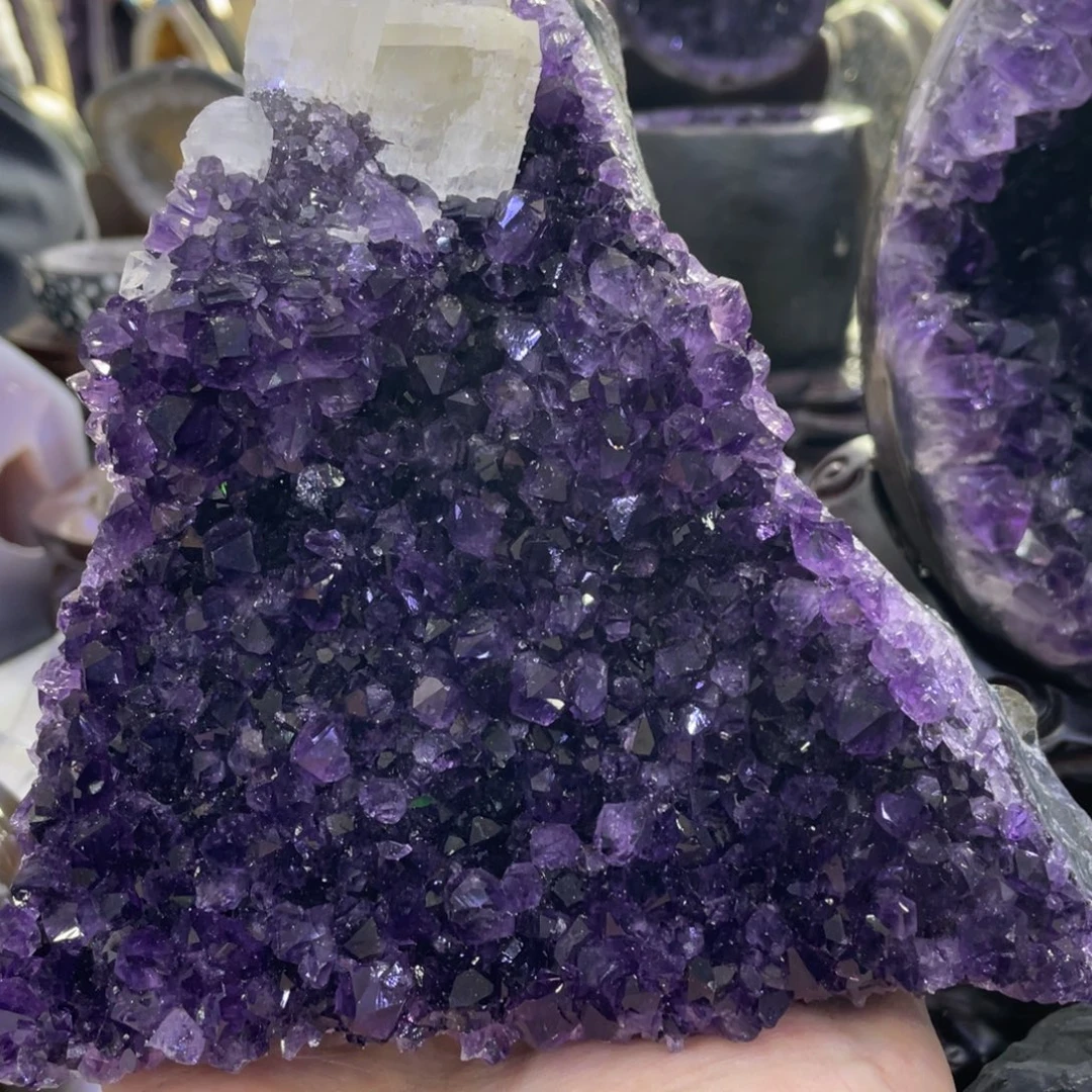 未镶嵌水晶珠宝半成品