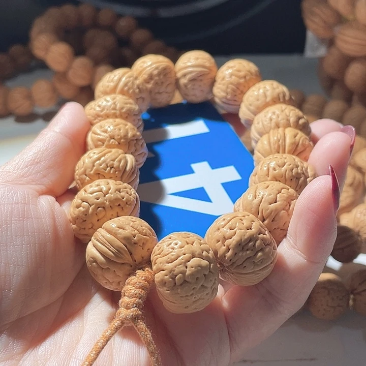 帽***法桃核吊坠桃核手串树王41