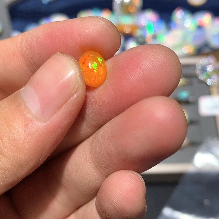 欧泊欧泊裸石未镶嵌°**霞