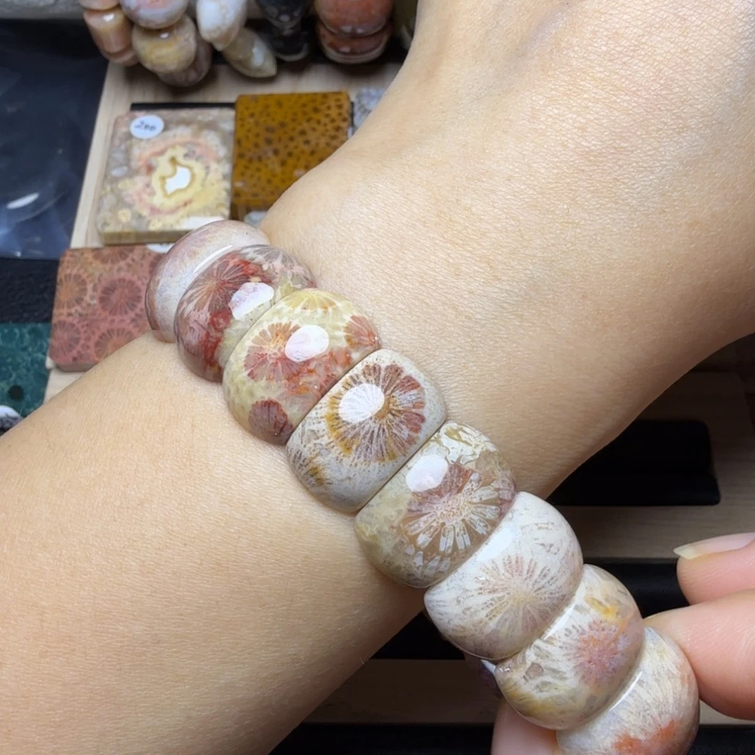 硅化玉未镶嵌紫红独大花 可盘，30一片