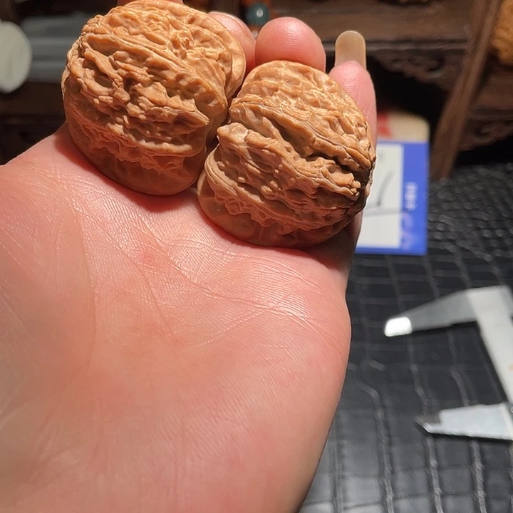 吊坠文玩核桃白狮子40