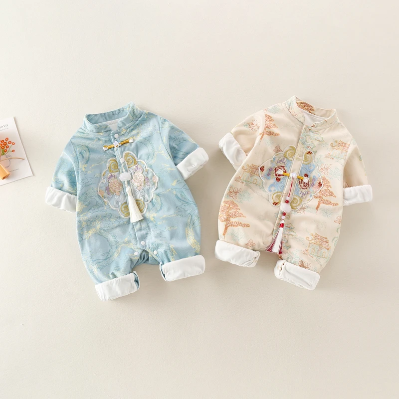 新生儿男女宝宝秋季外出服双层连体衣新品秋天衣服满月周岁礼物