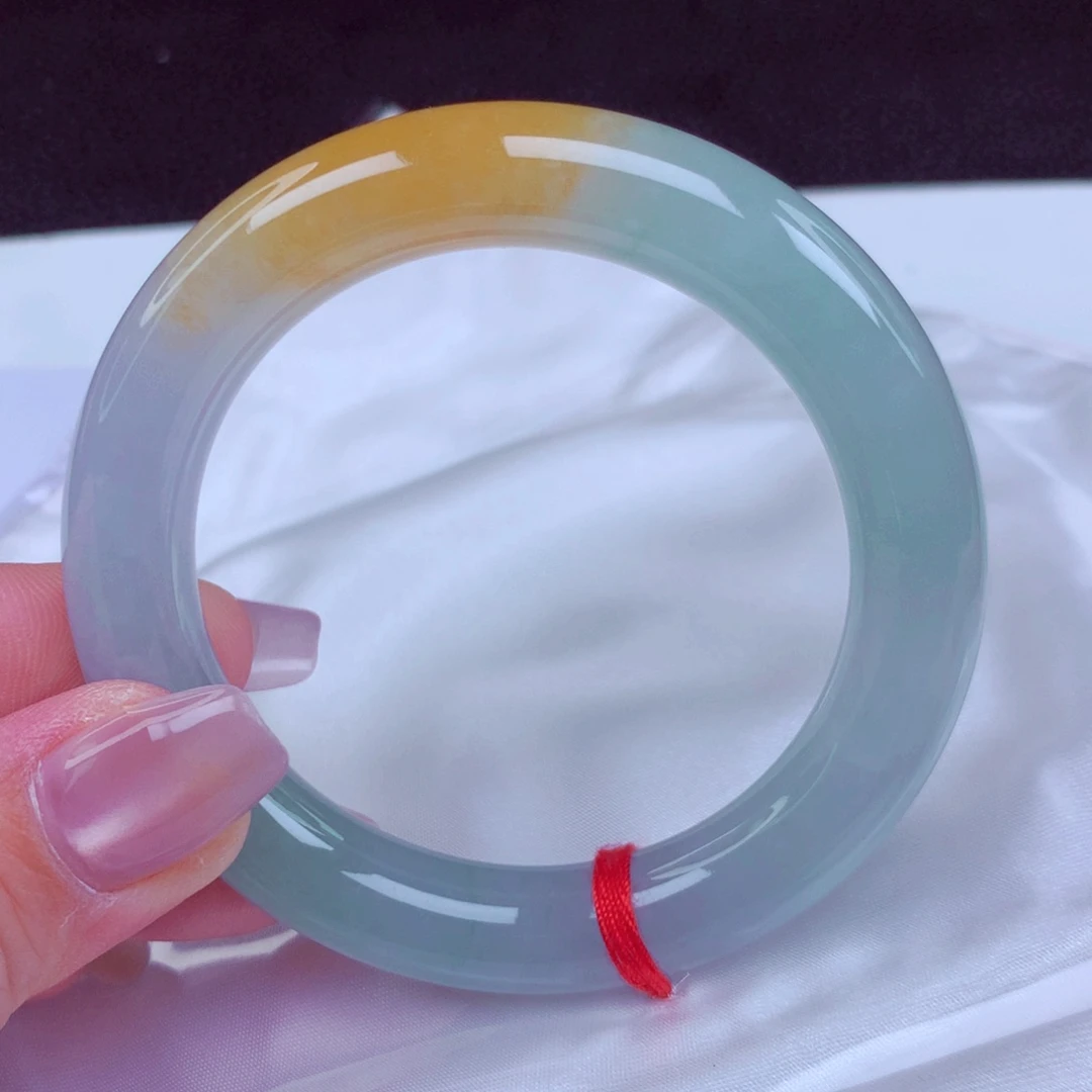 翡翠未镶嵌手镯手镯