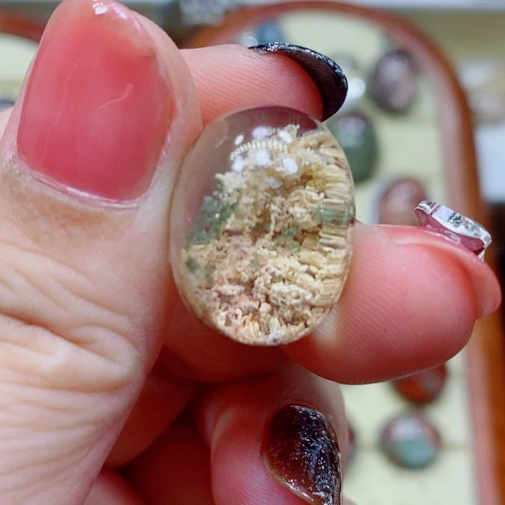 颈饰未镶嵌水晶水晶