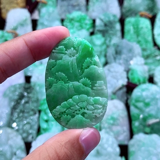 翡翠未镶嵌吊坠(不含链)