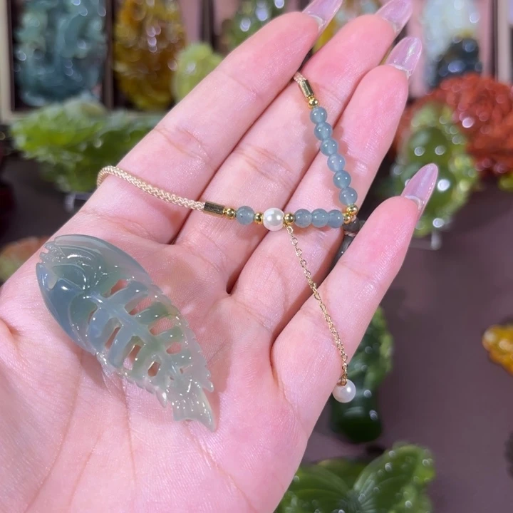 未镶嵌蛇纹石玉颈饰爱****精